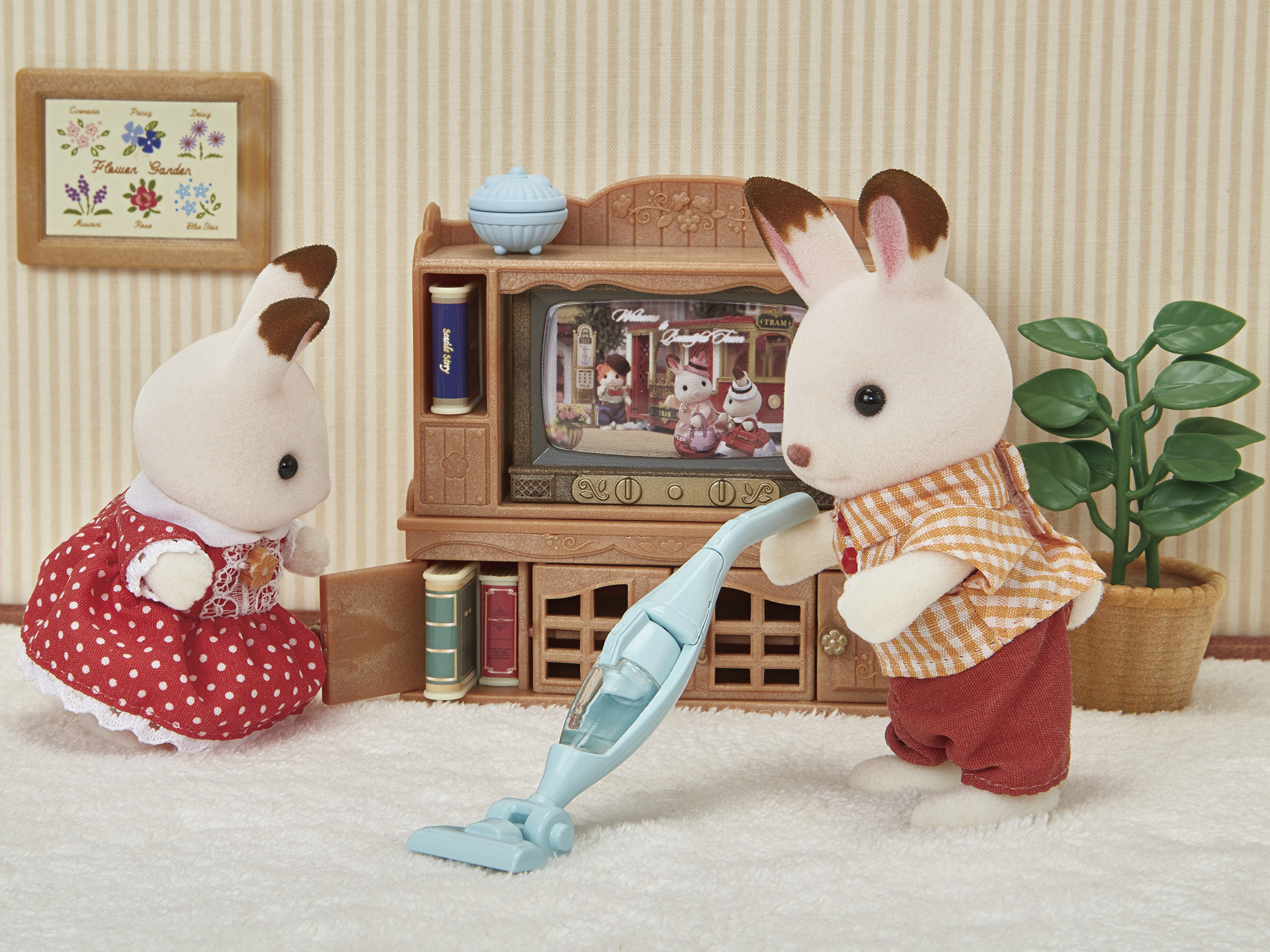 sylvanian families hoovering
